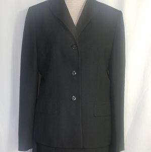 Le Suit | Black Skirt Suit 10